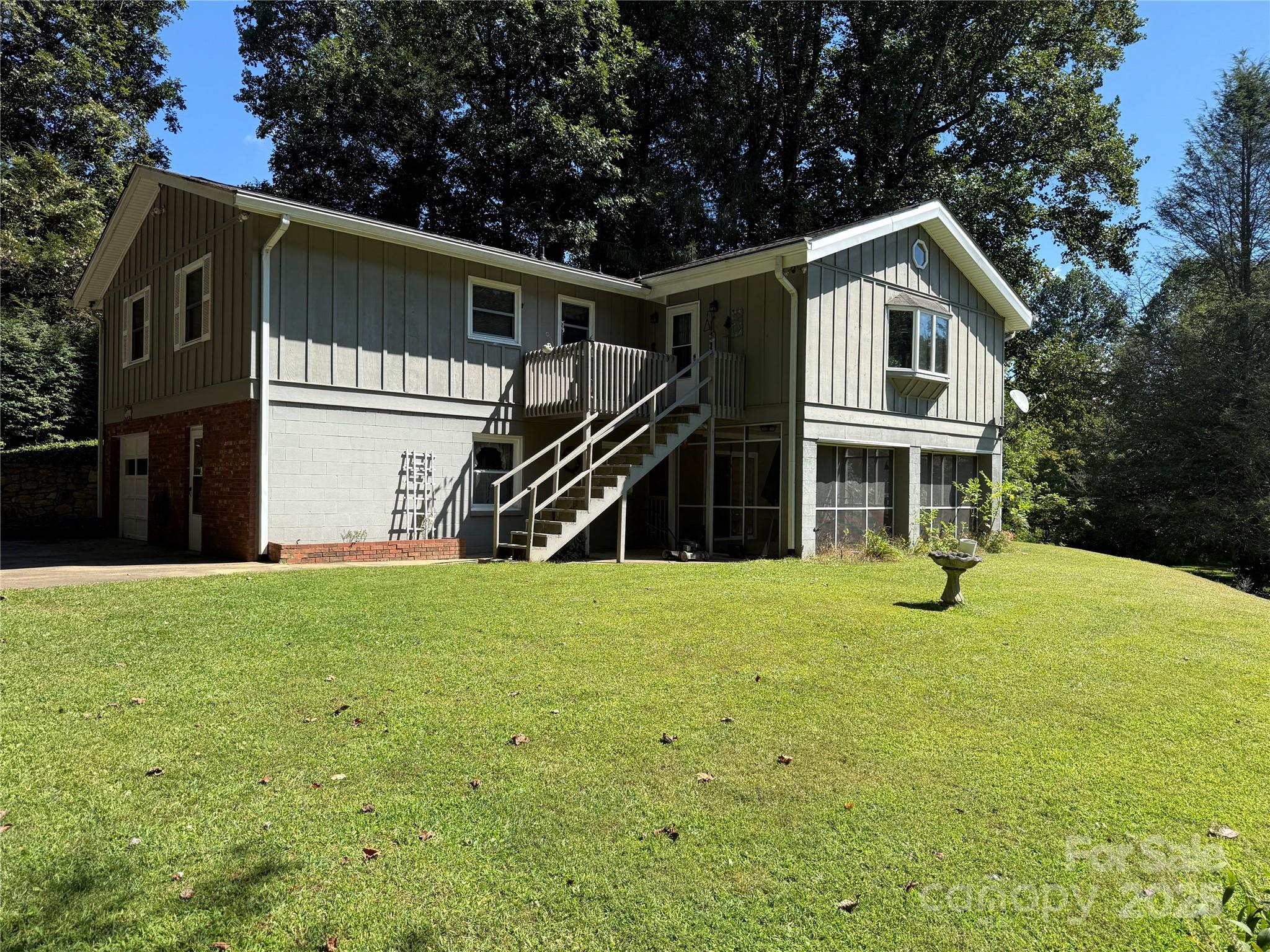 516 Averys Creek Road Arden NC 28704