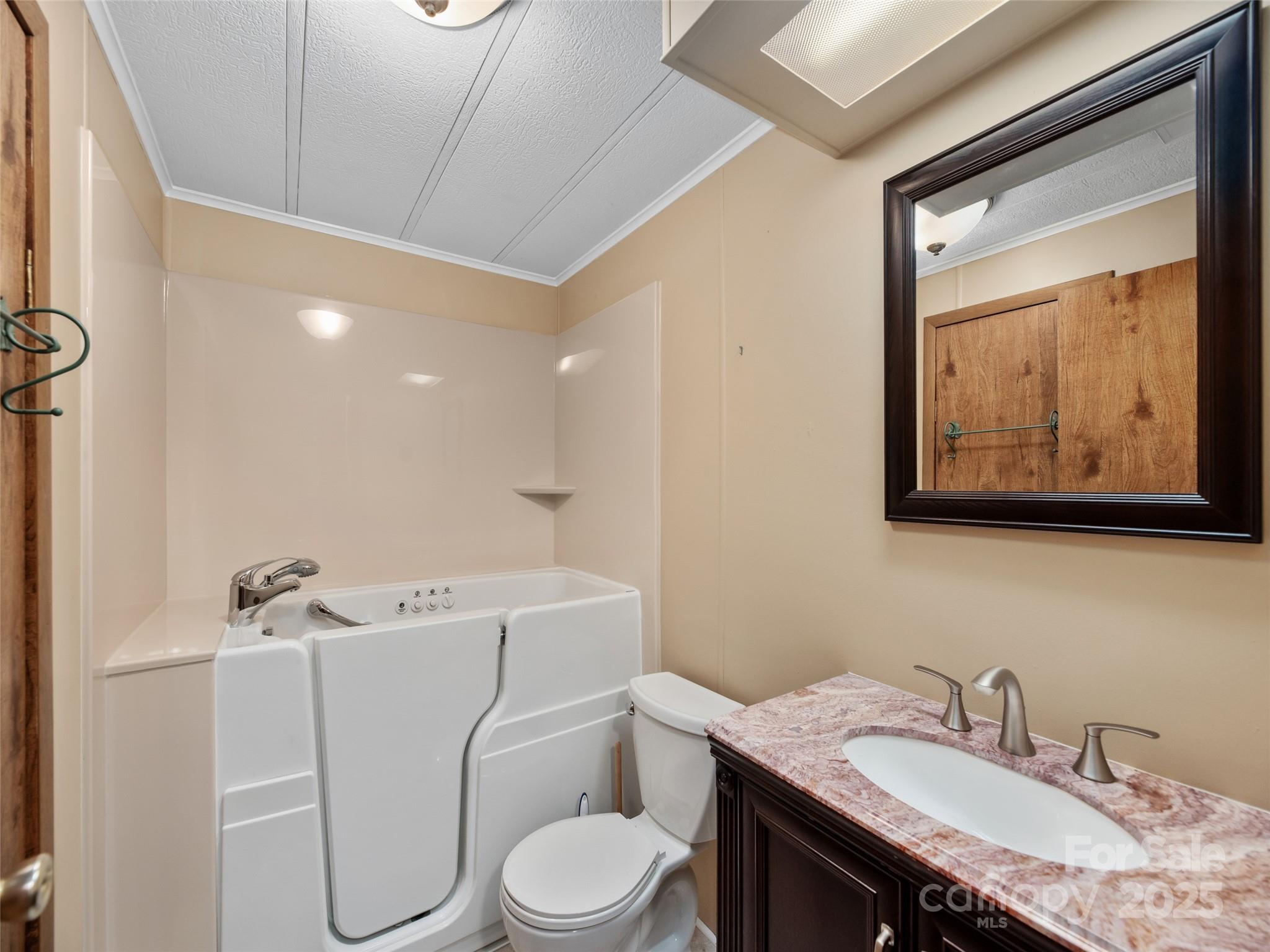 64 Mountain Site Lane Asheville NC 28803