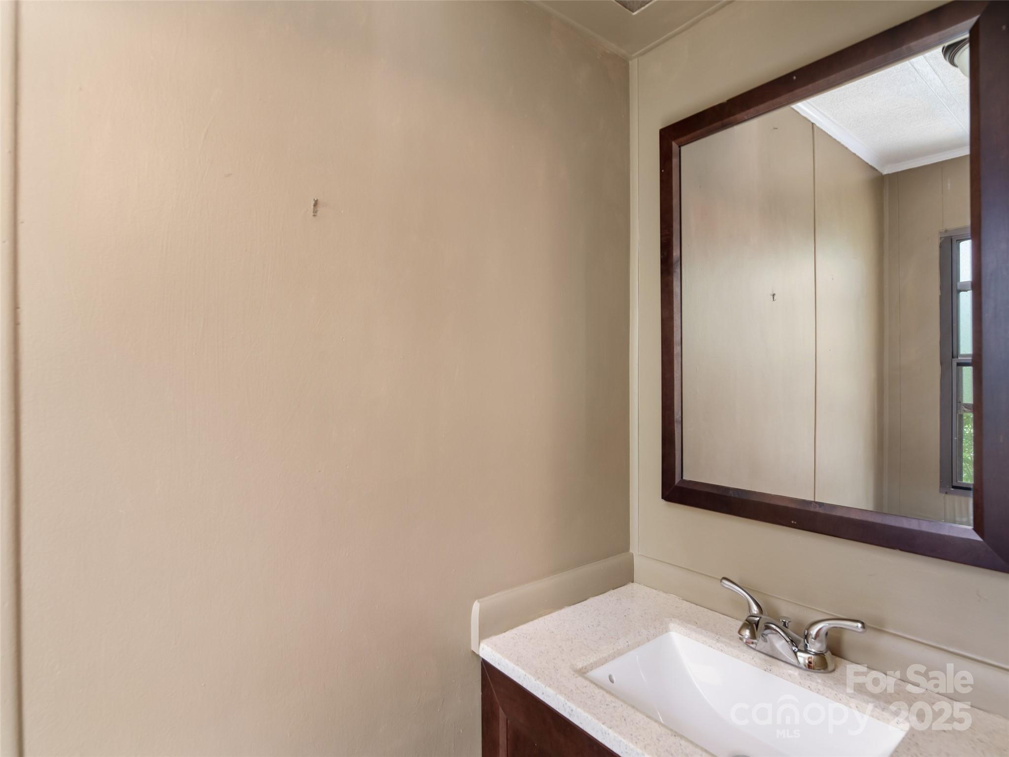 64 Mountain Site Lane Asheville NC 28803