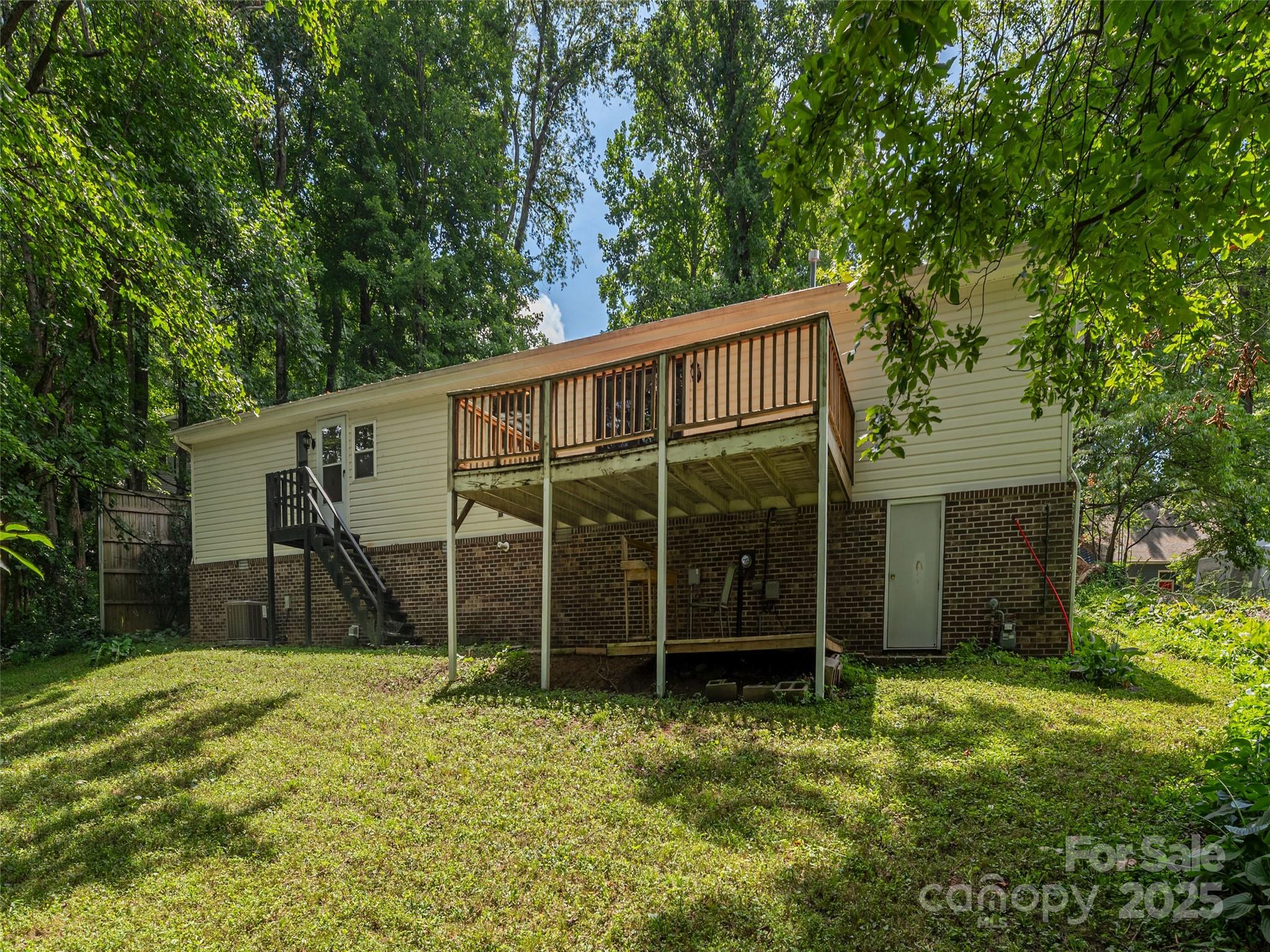 64 Mountain Site Lane Asheville NC 28803