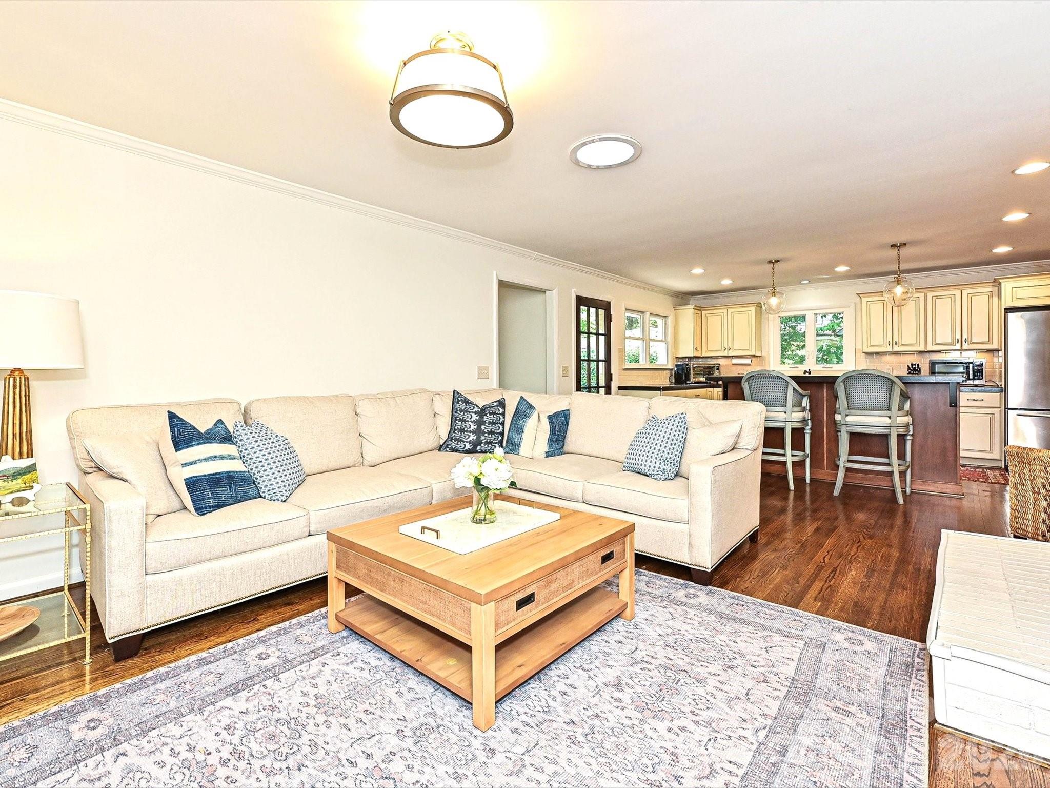 3131 Pinehurst Place Charlotte NC 28209