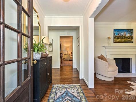 3131 Pinehurst Place Charlotte NC 28209