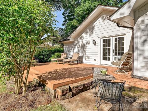 3131 Pinehurst Place Charlotte NC 28209