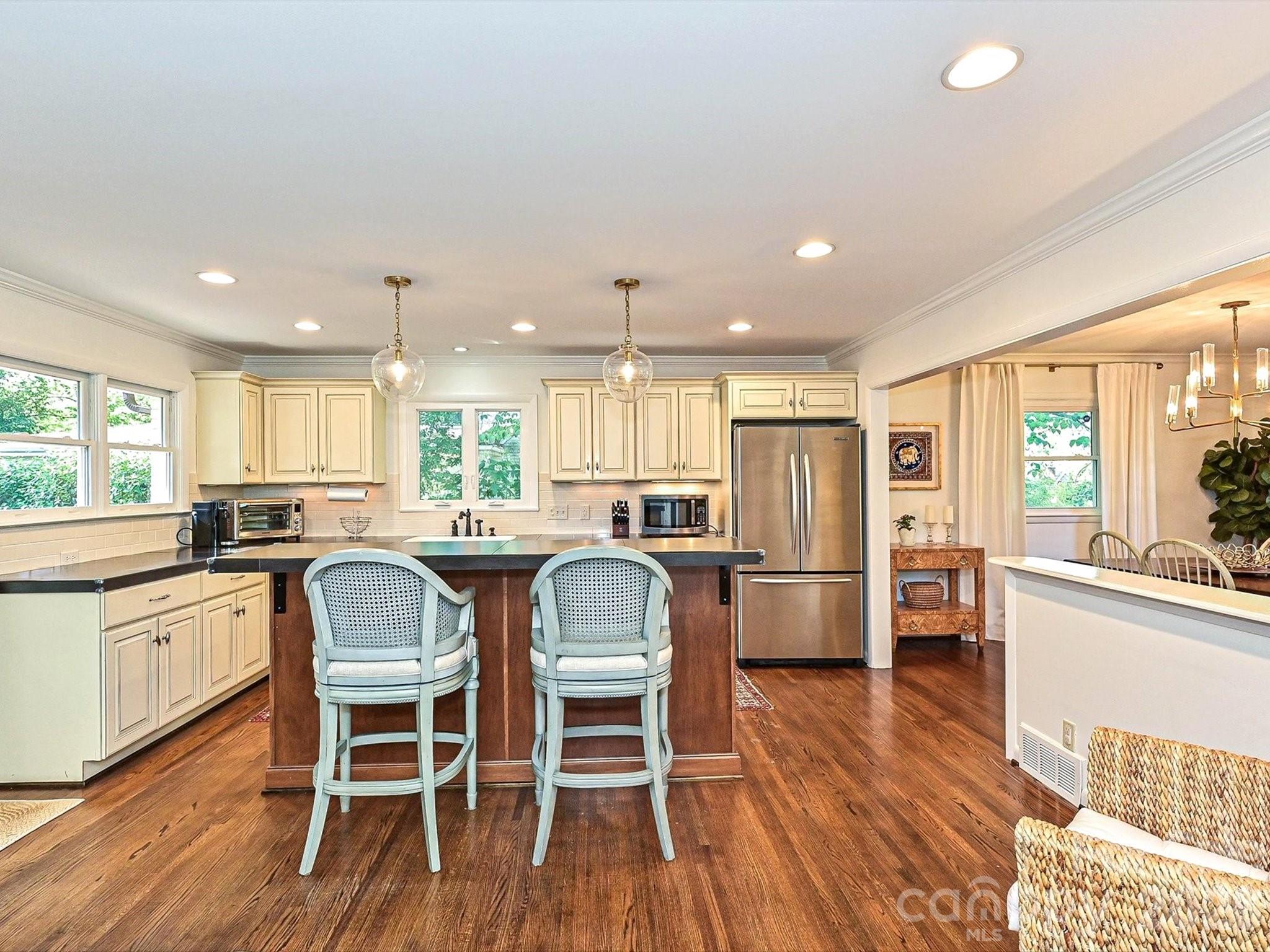 3131 Pinehurst Place Charlotte NC 28209