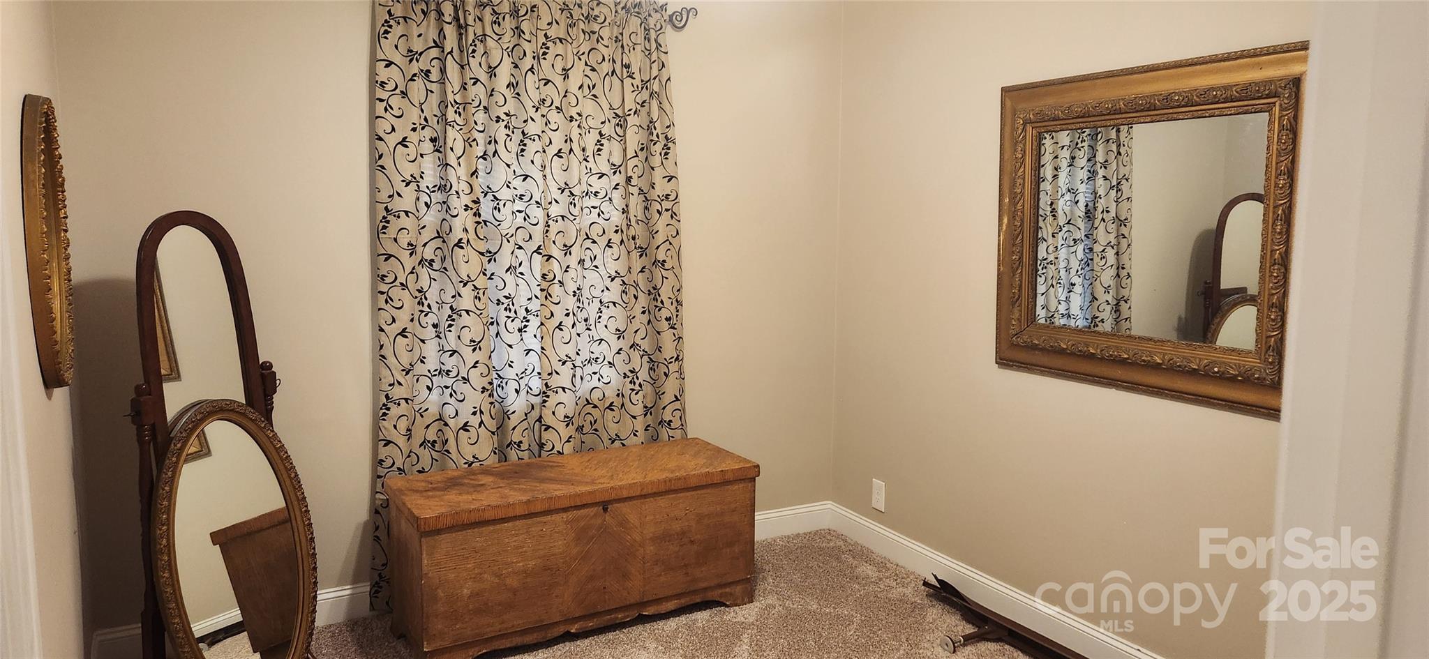 5511 Radford Avenue Charlotte NC 28217