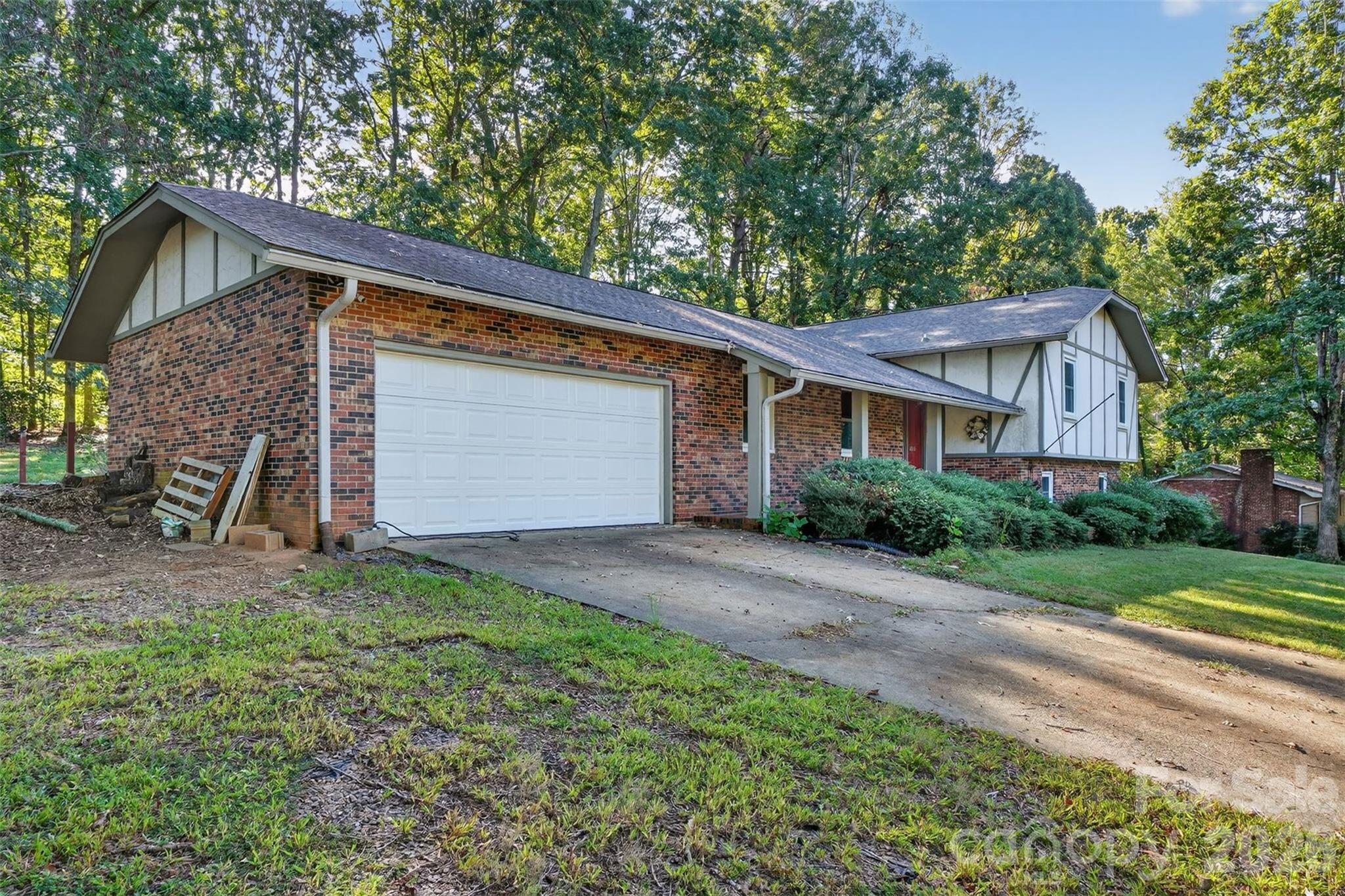 510 4th Avenue NE Conover NC 28613