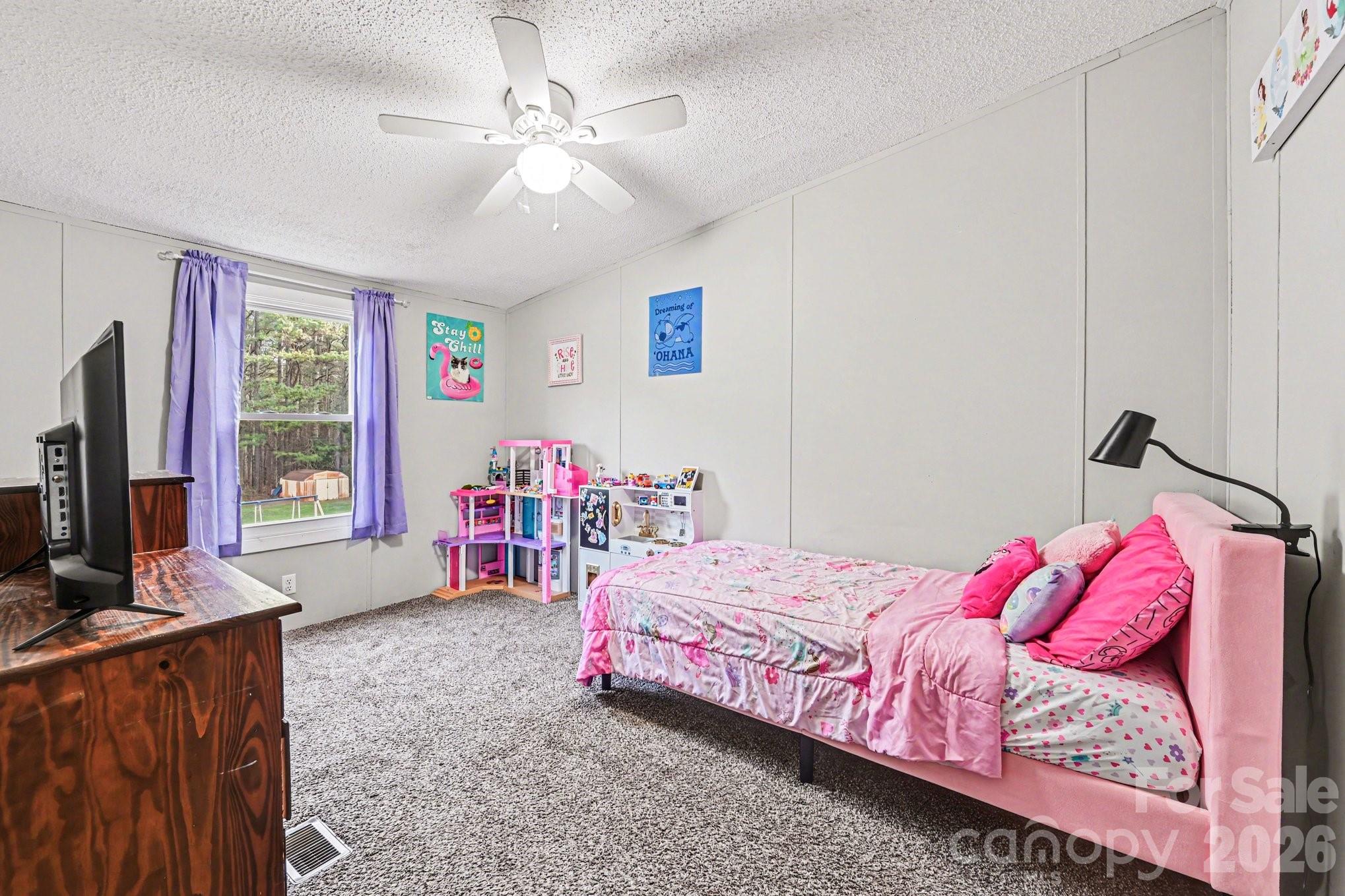 1392 Old Mountain Road Statesville NC 28677