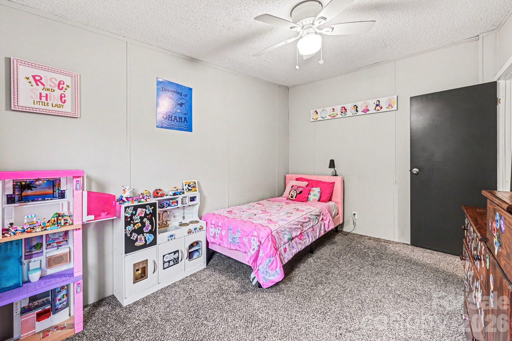 1392 Old Mountain Road Statesville NC 28677