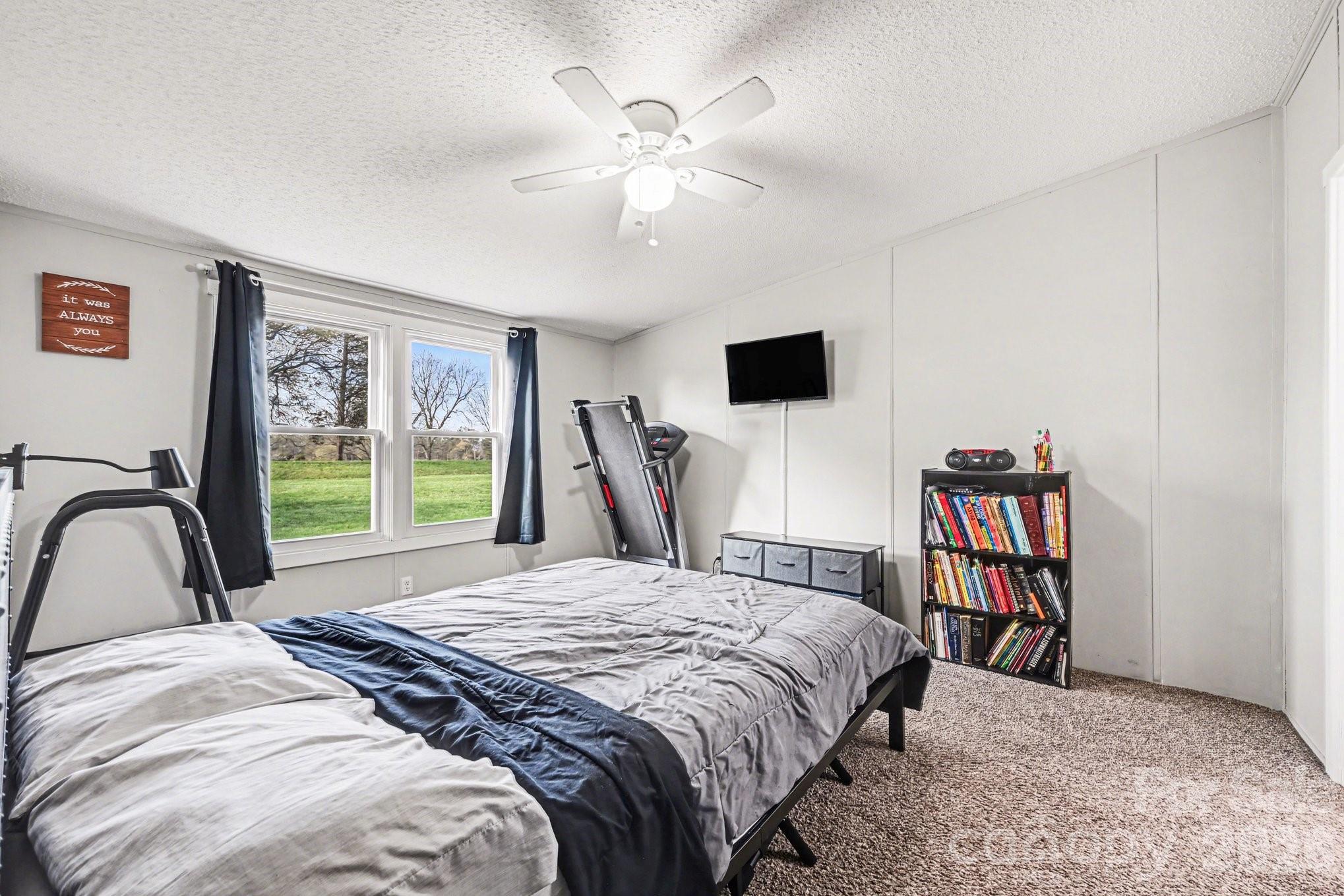 1392 Old Mountain Road Statesville NC 28677
