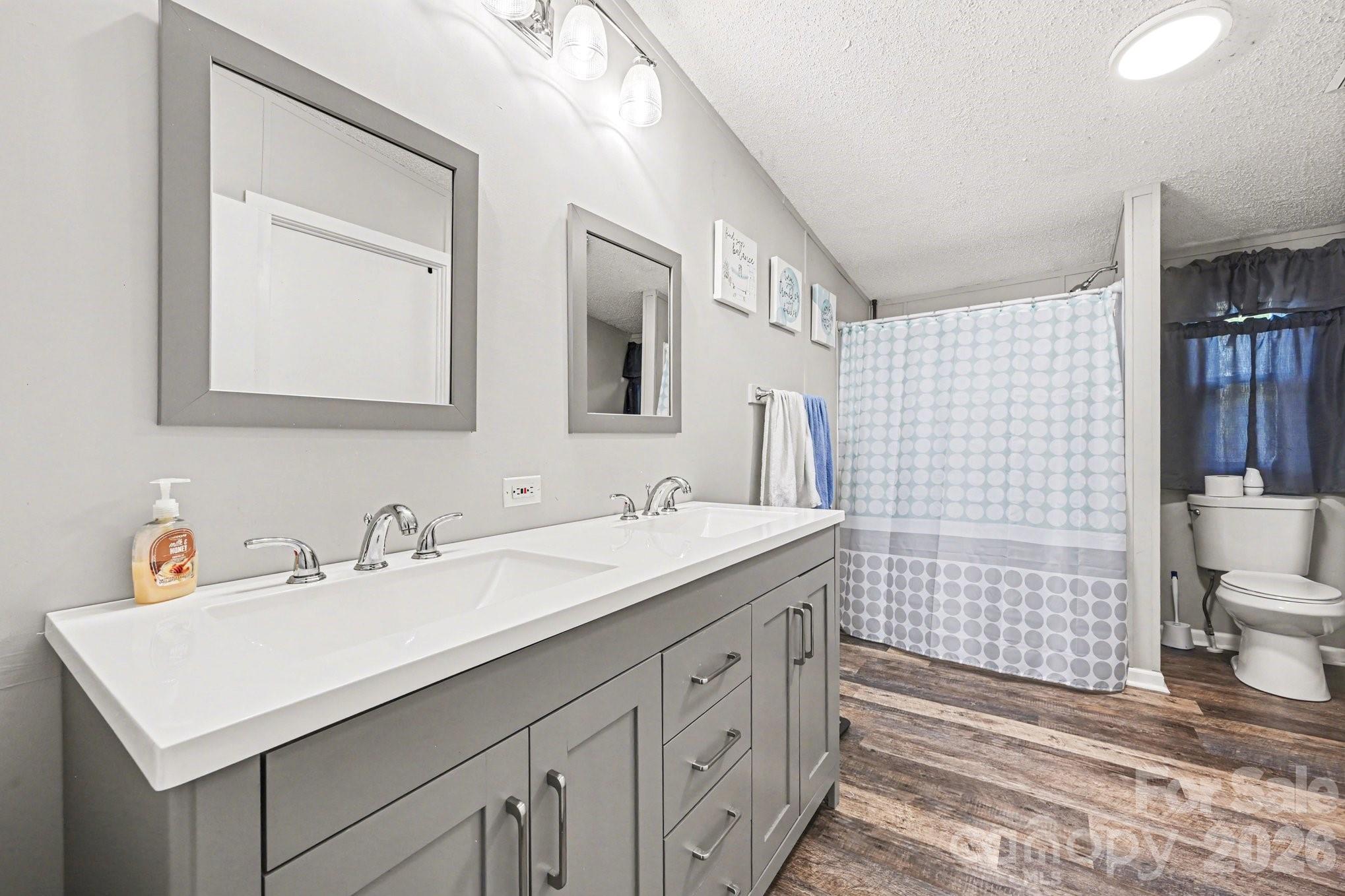 1392 Old Mountain Road Statesville NC 28677