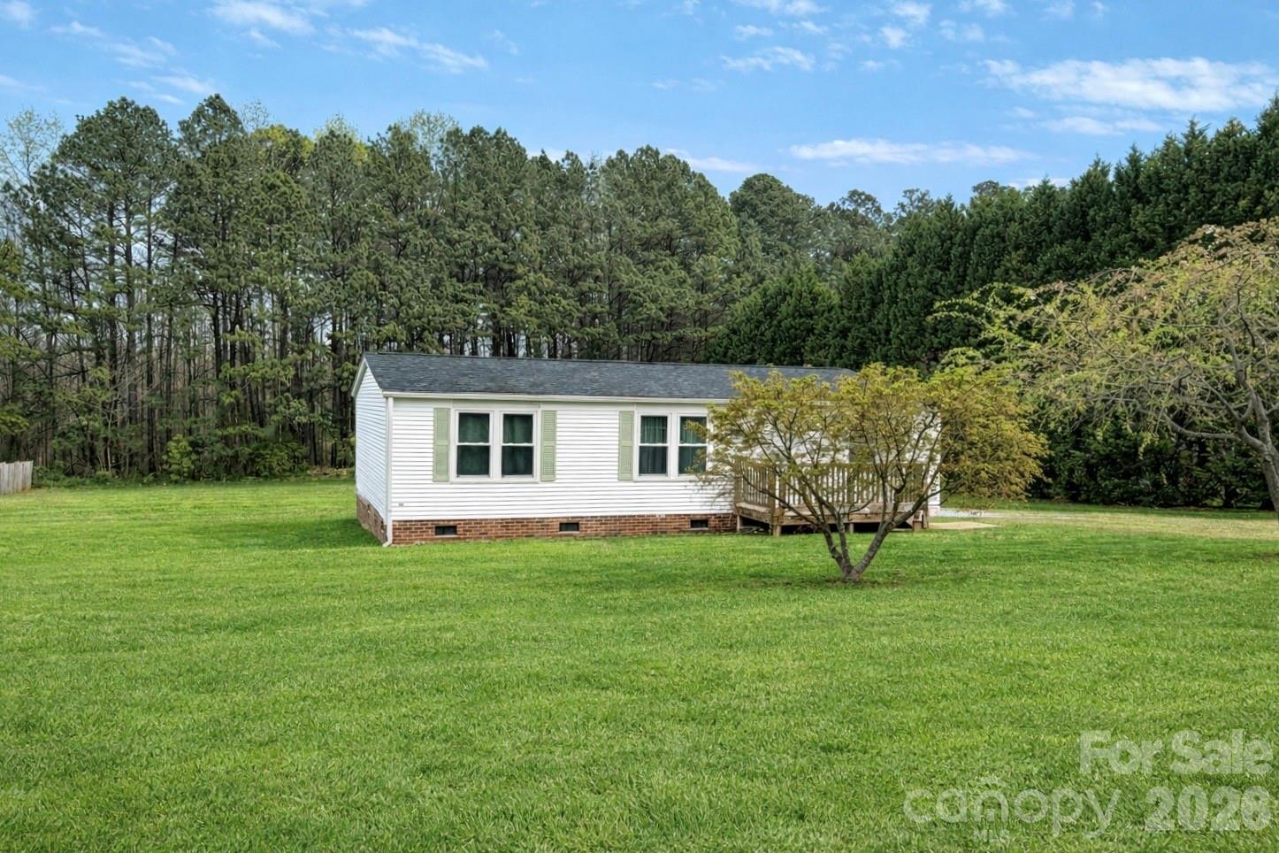 1392 Old Mountain Road Statesville NC 28677