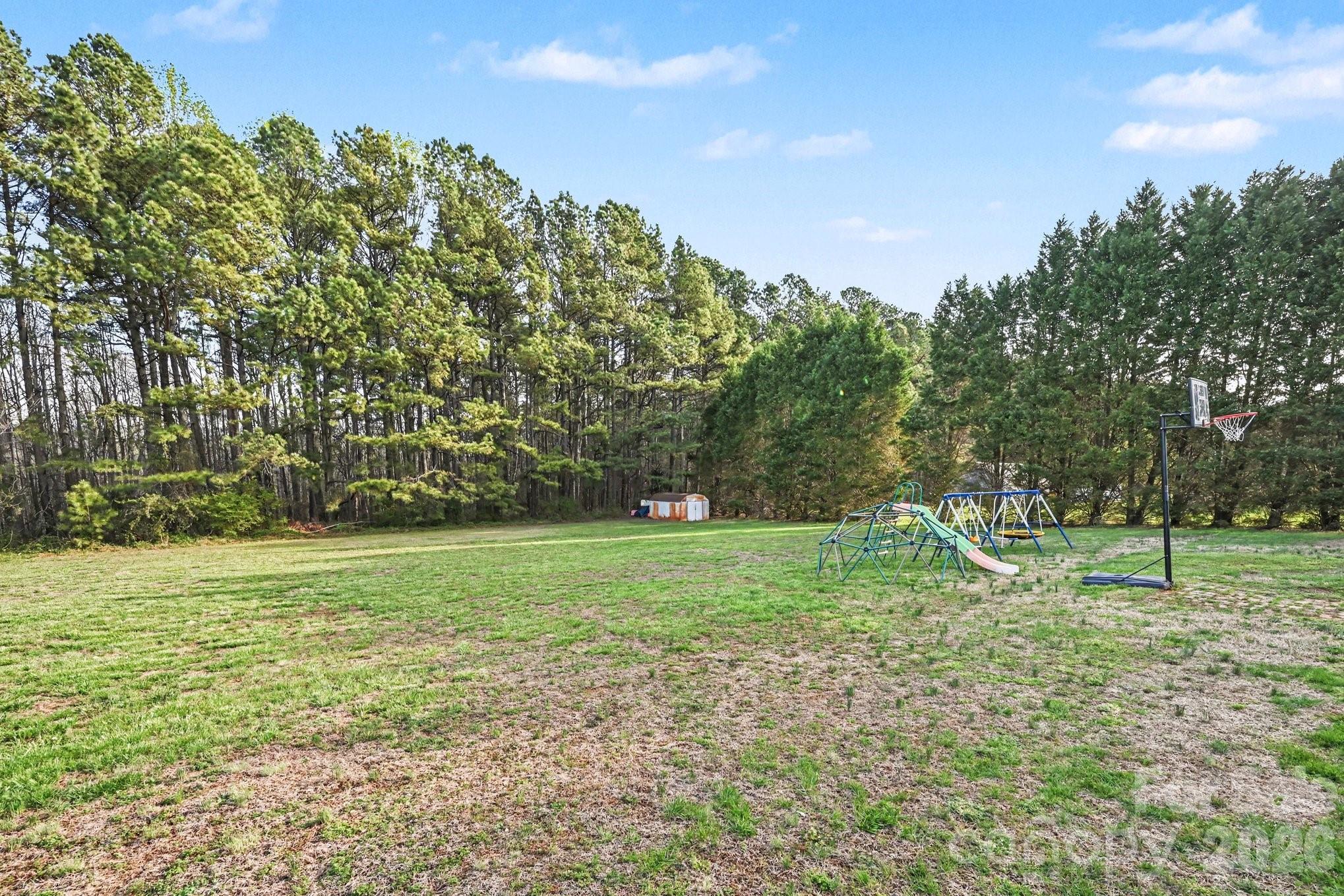 1392 Old Mountain Road Statesville NC 28677