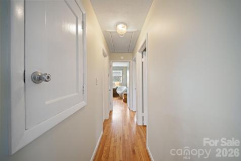 26 Cedar Hill Road Asheville NC 28806