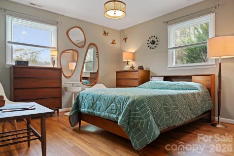 26 Cedar Hill Road Asheville NC 28806