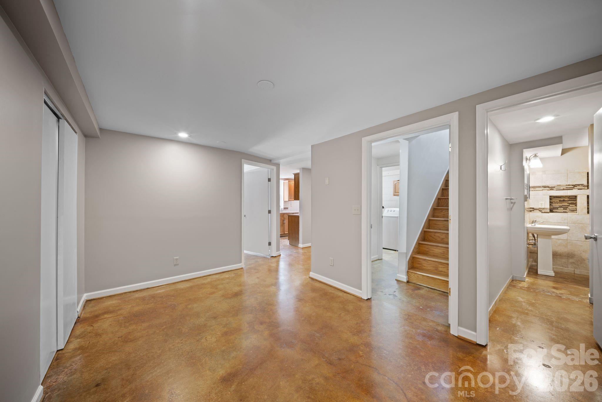 26 Cedar Hill Road Asheville NC 28806
