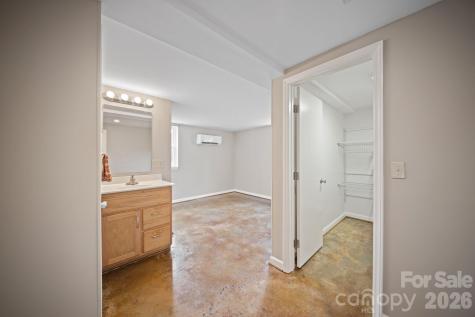 26 Cedar Hill Road Asheville NC 28806