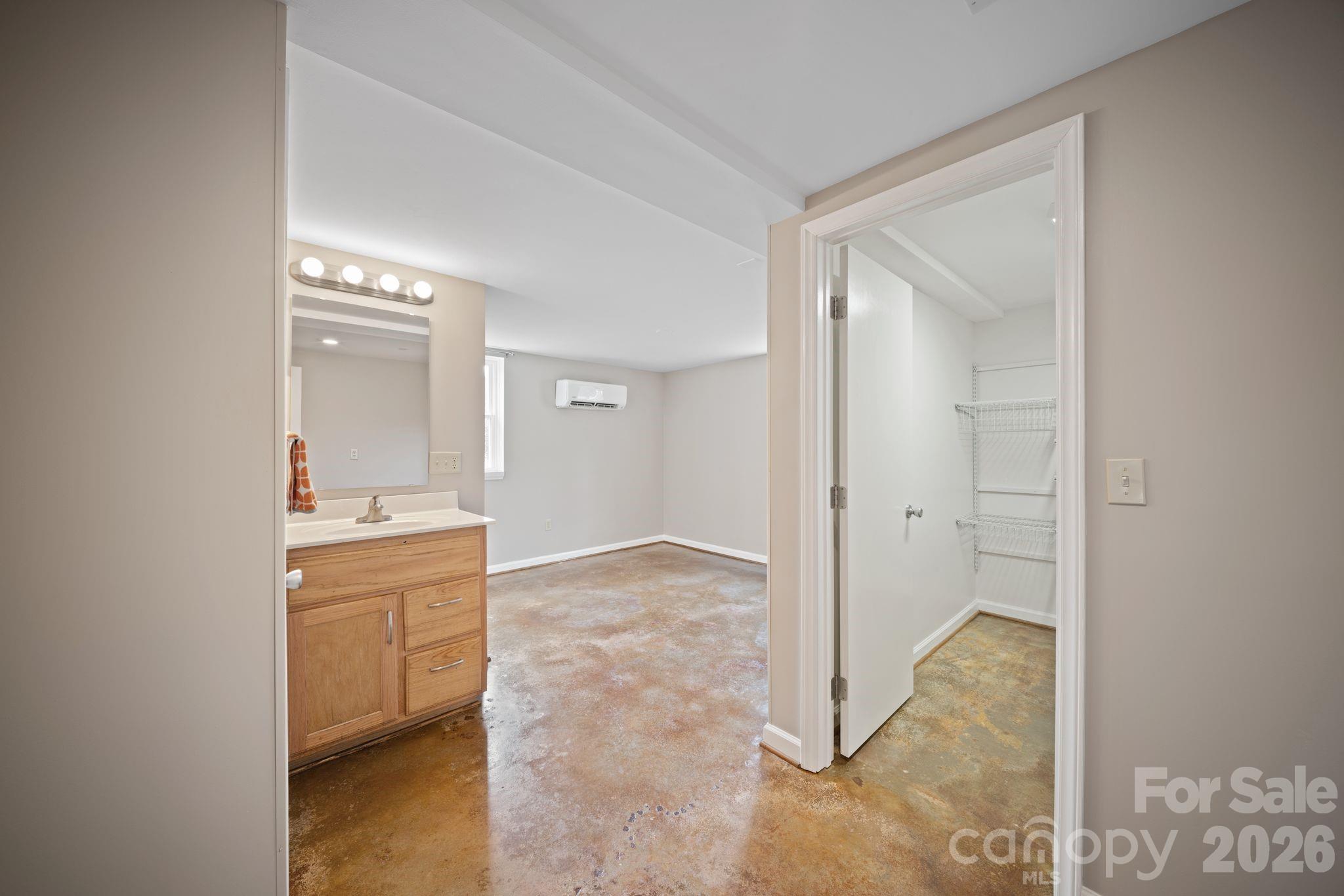 26 Cedar Hill Road Asheville NC 28806