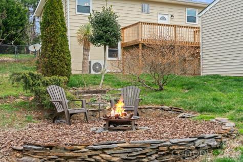 26 Cedar Hill Road Asheville NC 28806