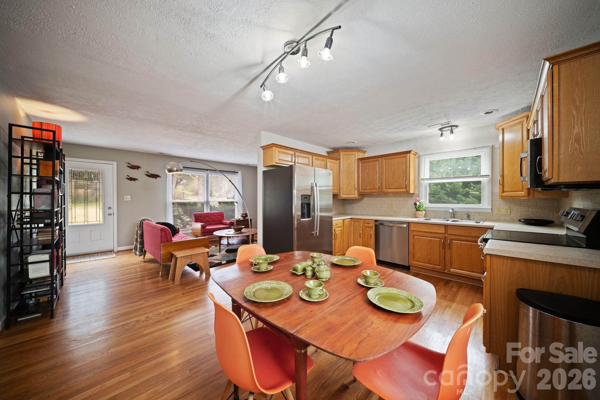 26 Cedar Hill Road Asheville NC 28806
