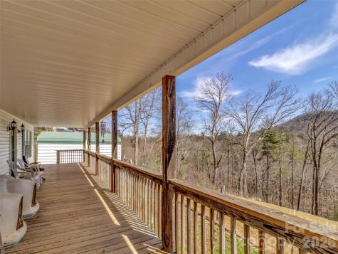 39 Millard Cove Road Leicester NC 28748
