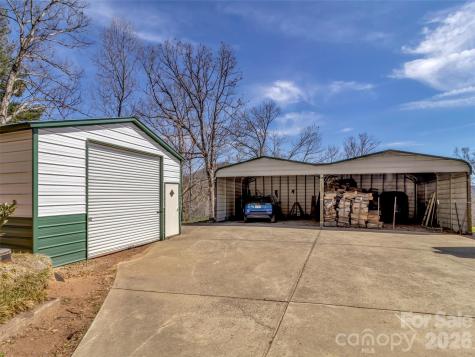 39 Millard Cove Road Leicester NC 28748
