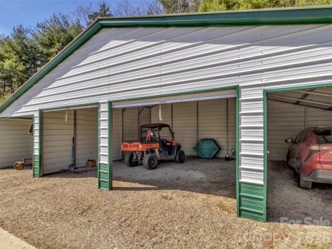 39 Millard Cove Road Leicester NC 28748