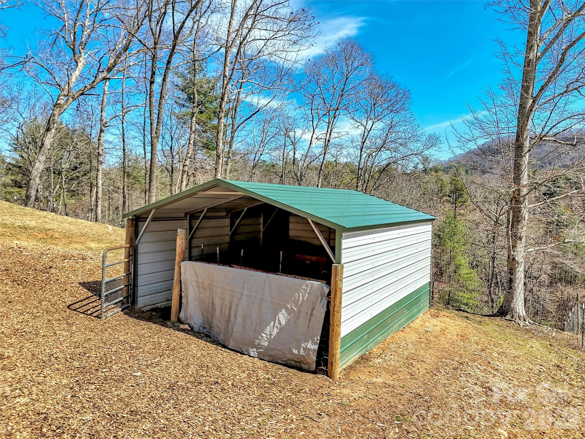 39 Millard Cove Road Leicester NC 28748