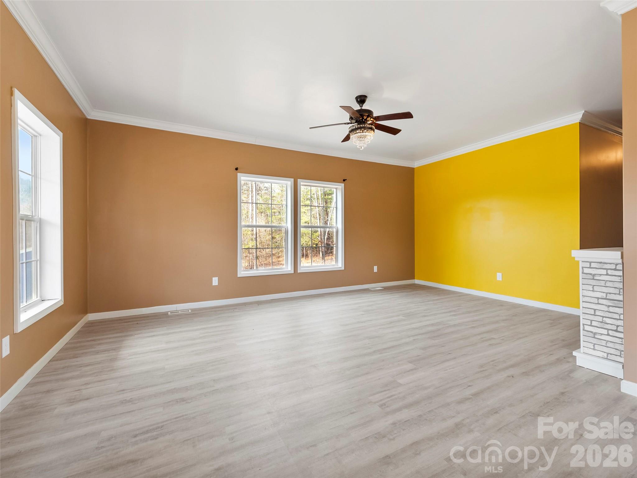 83 Moss Hill Drive Hendersonville NC 28792