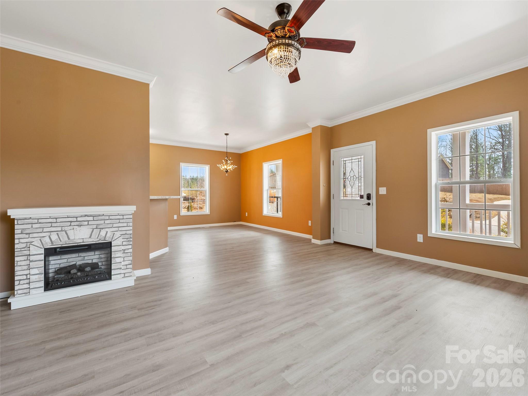 83 Moss Hill Drive Hendersonville NC 28792