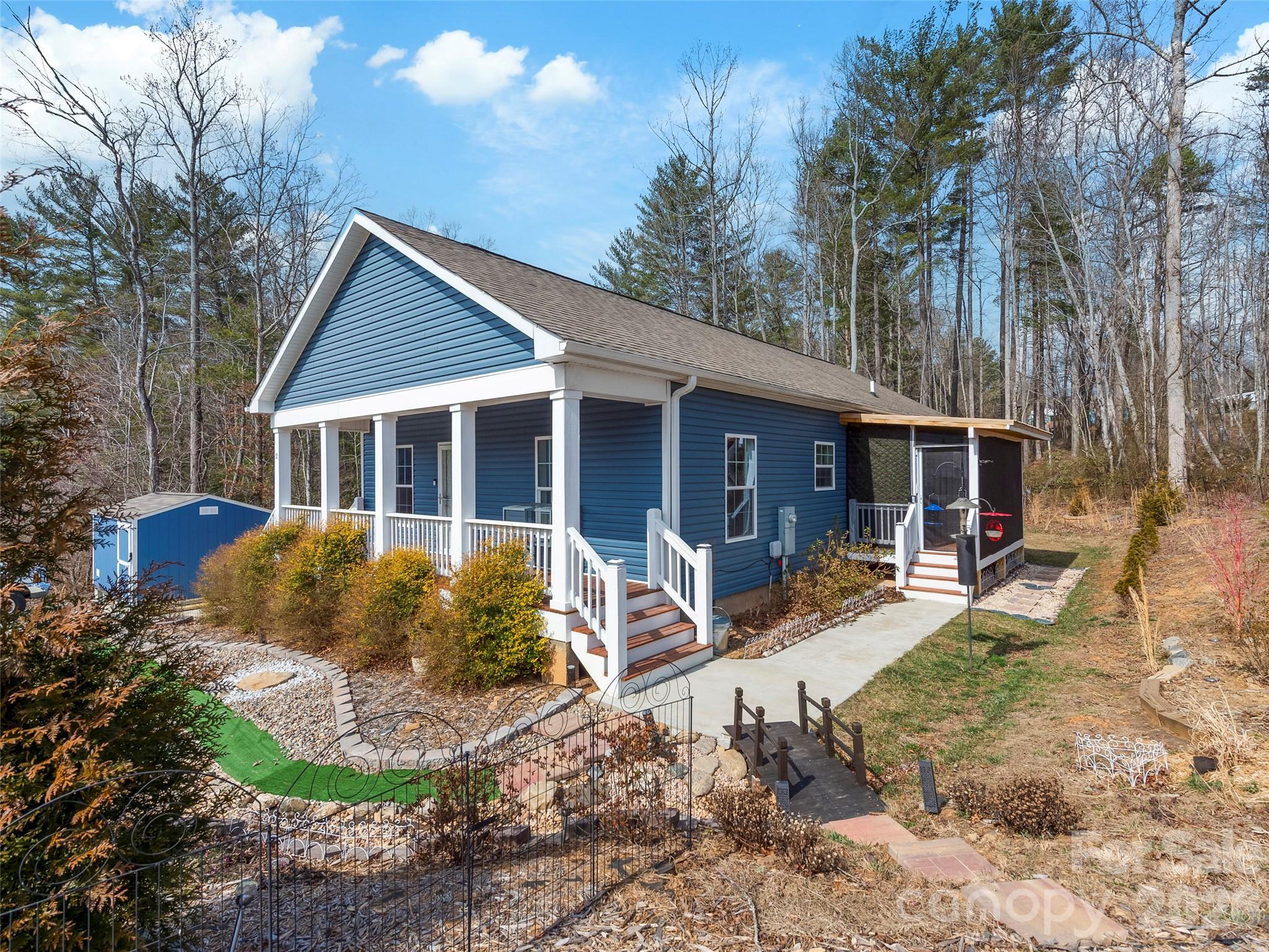 83 Moss Hill Drive Hendersonville NC 28792