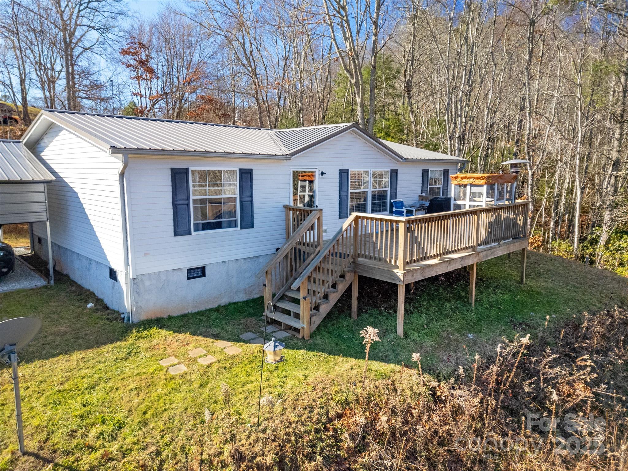 33 N Shadow Run Balsam Grove NC 28708