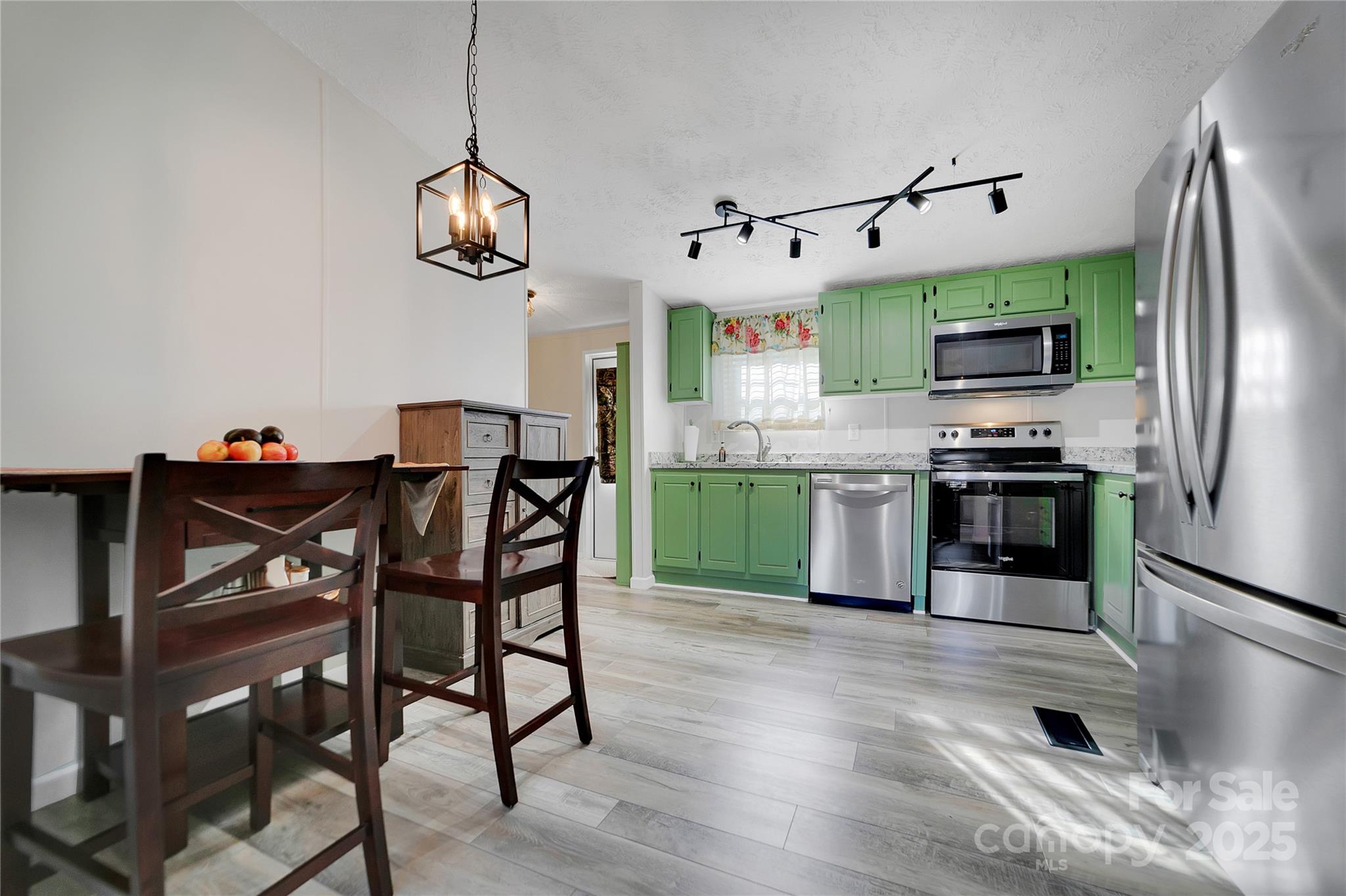 33 N Shadow Run Balsam Grove NC 28708