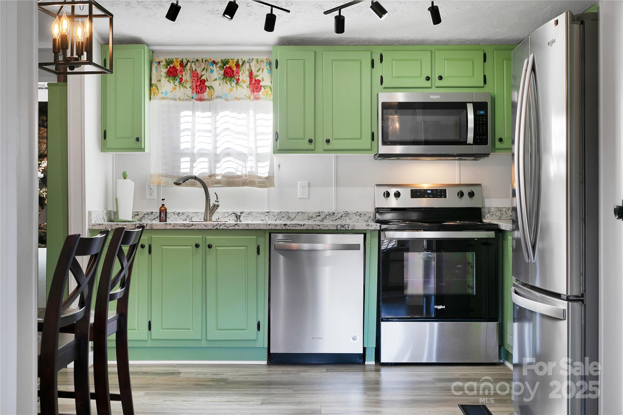 33 N Shadow Run Balsam Grove NC 28708