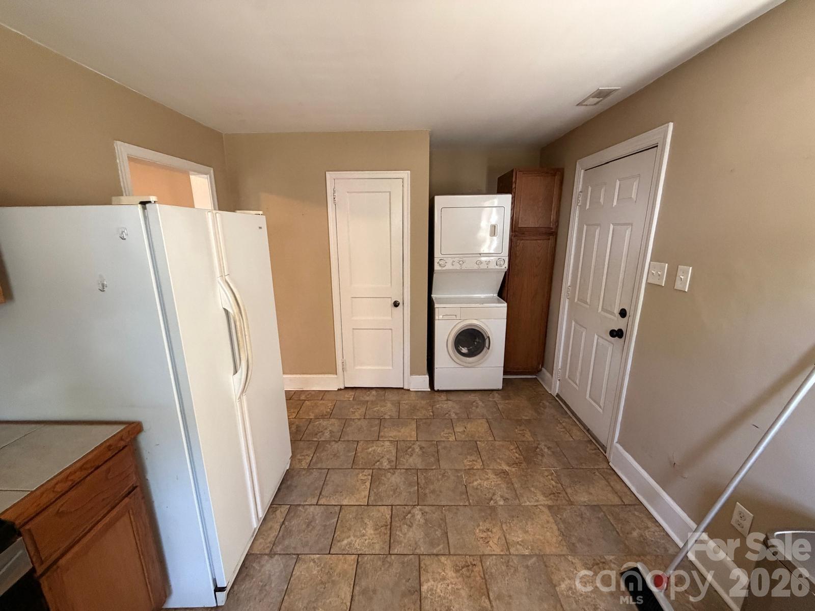 1217 Enderly Road Charlotte NC 28208