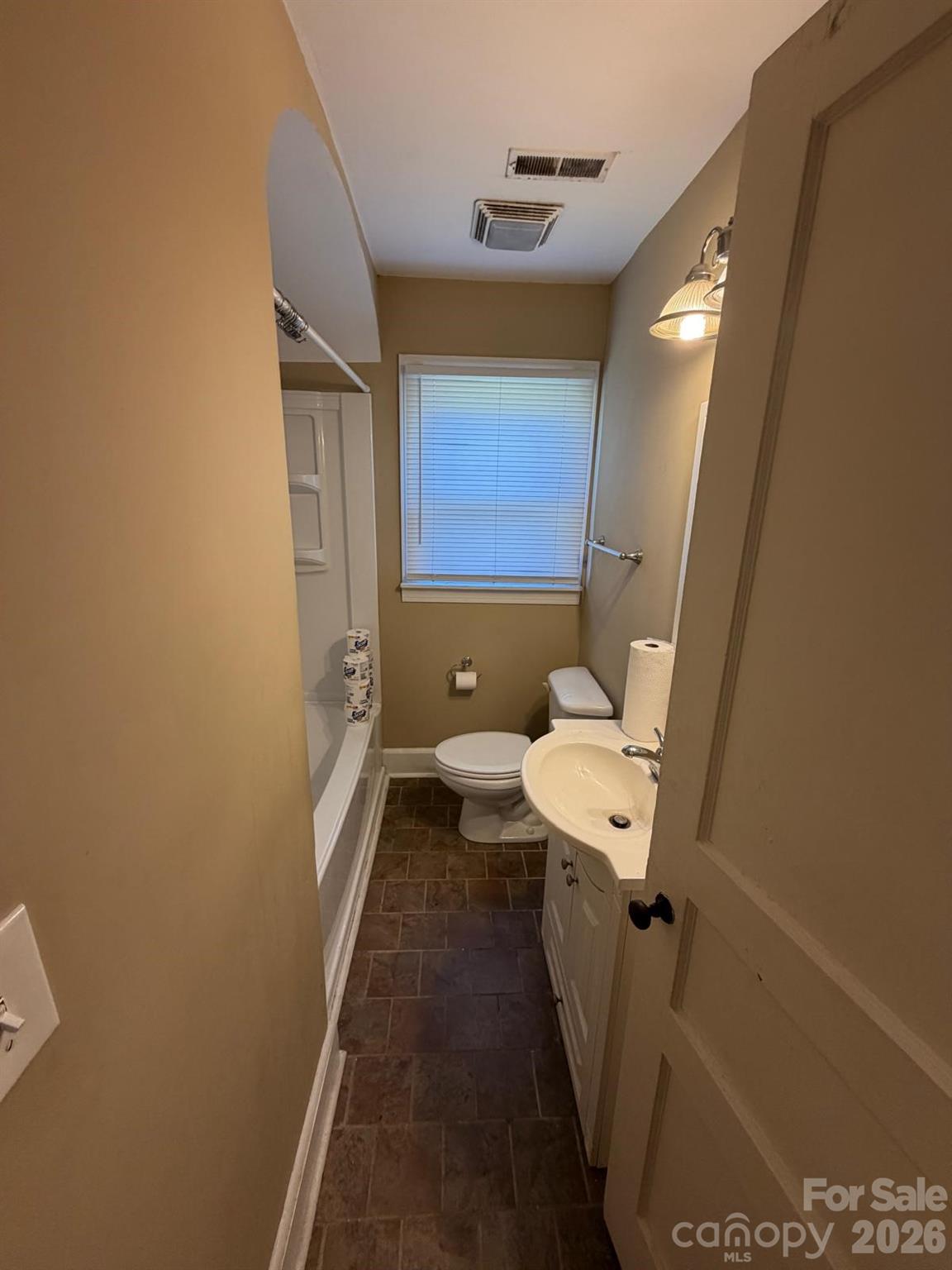 1217 Enderly Road Charlotte NC 28208