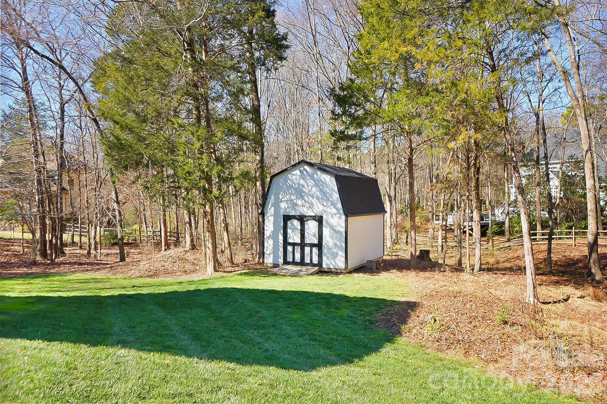 6125 Mcilwaine Road Huntersville NC 28078