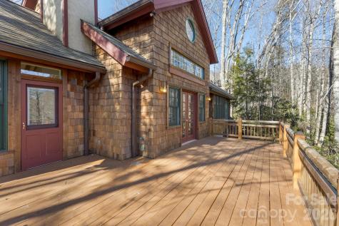 451 Crescent Trail Highlands NC 28741