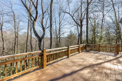 451 Crescent Trail Highlands NC 28741
