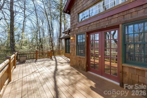 451 Crescent Trail Highlands NC 28741
