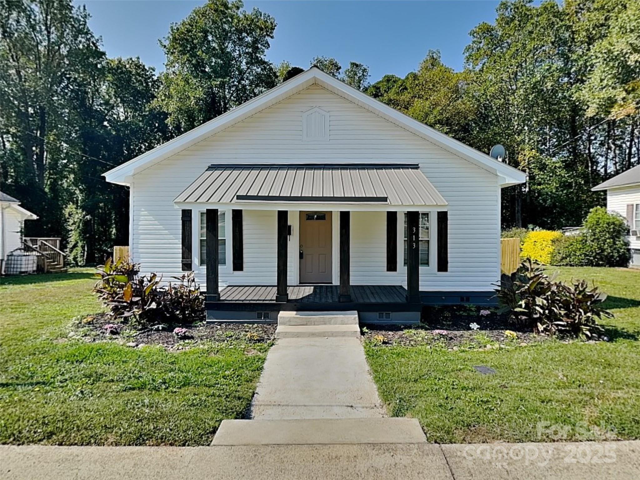 313 Bruce Avenue Mooresville NC 28115