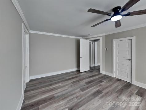 313 Bruce Avenue Mooresville NC 28115