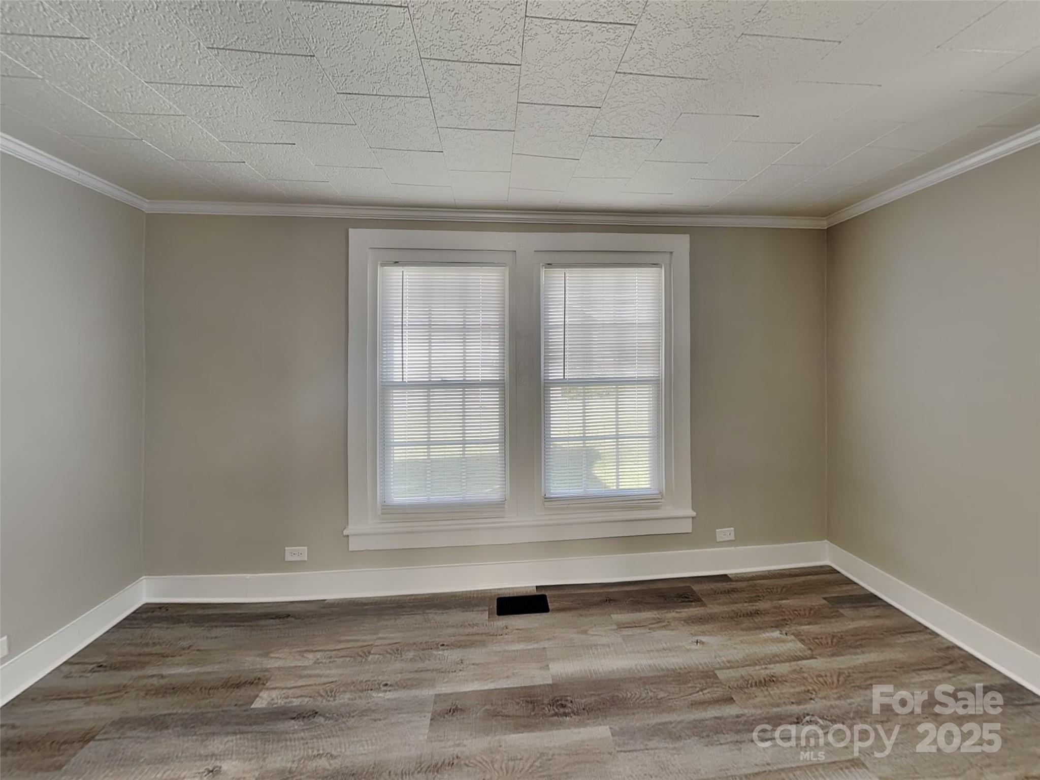 313 Bruce Avenue Mooresville NC 28115