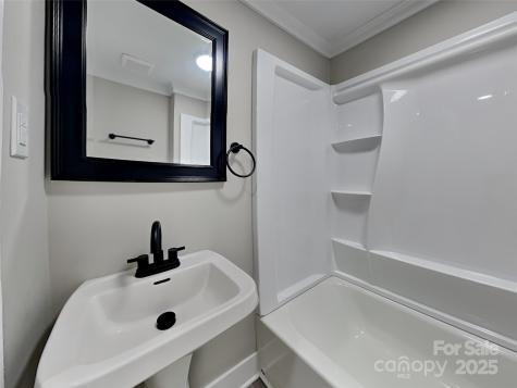313 Bruce Avenue Mooresville NC 28115