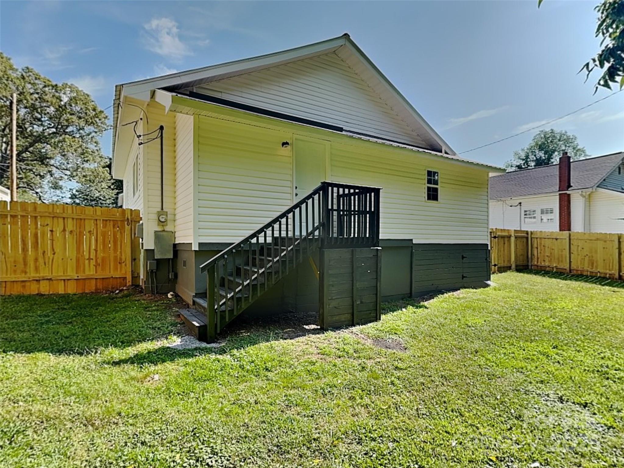 313 Bruce Avenue Mooresville NC 28115