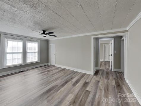 313 Bruce Avenue Mooresville NC 28115