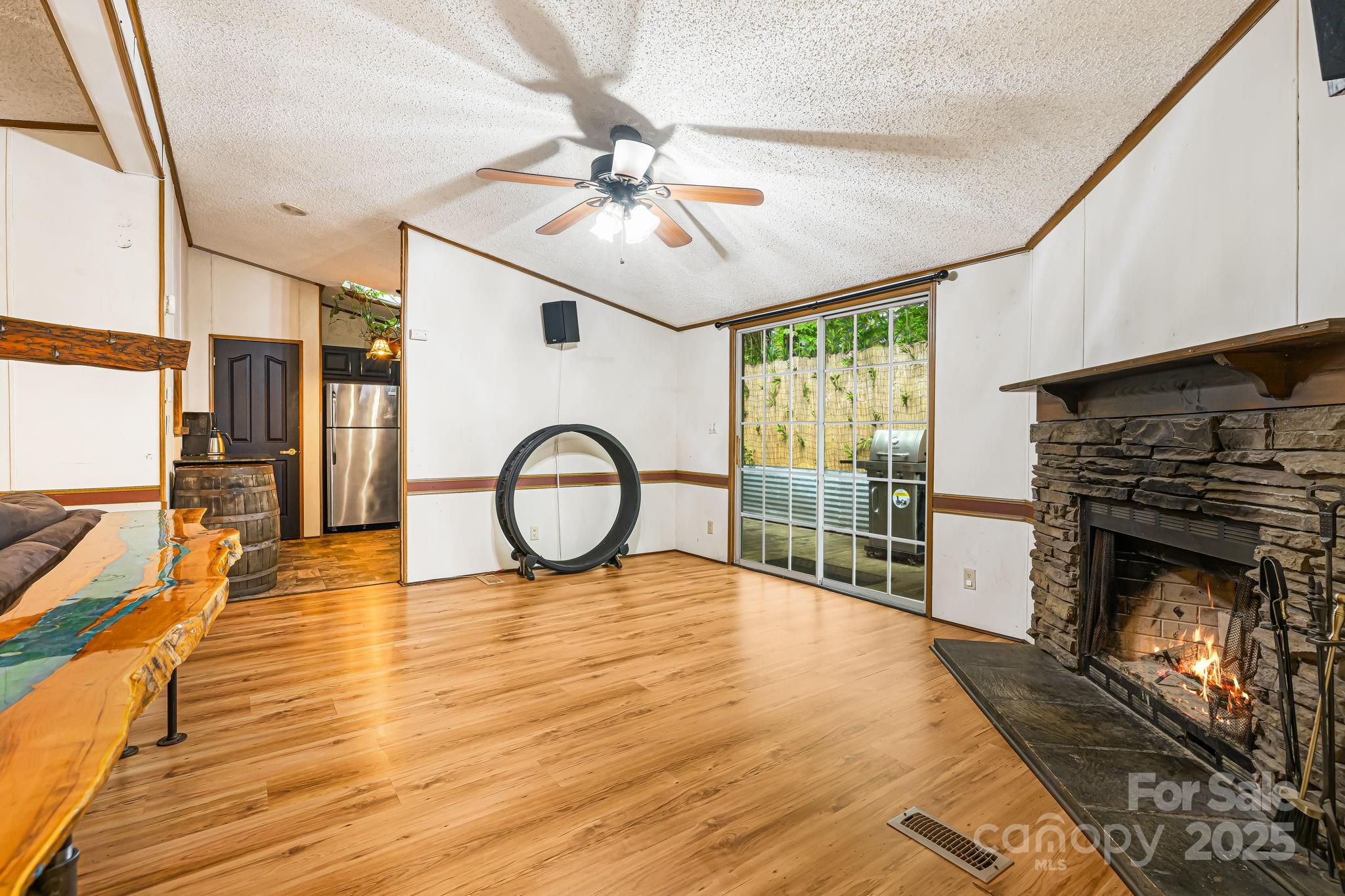 15 Robin Lane Asheville NC 28806