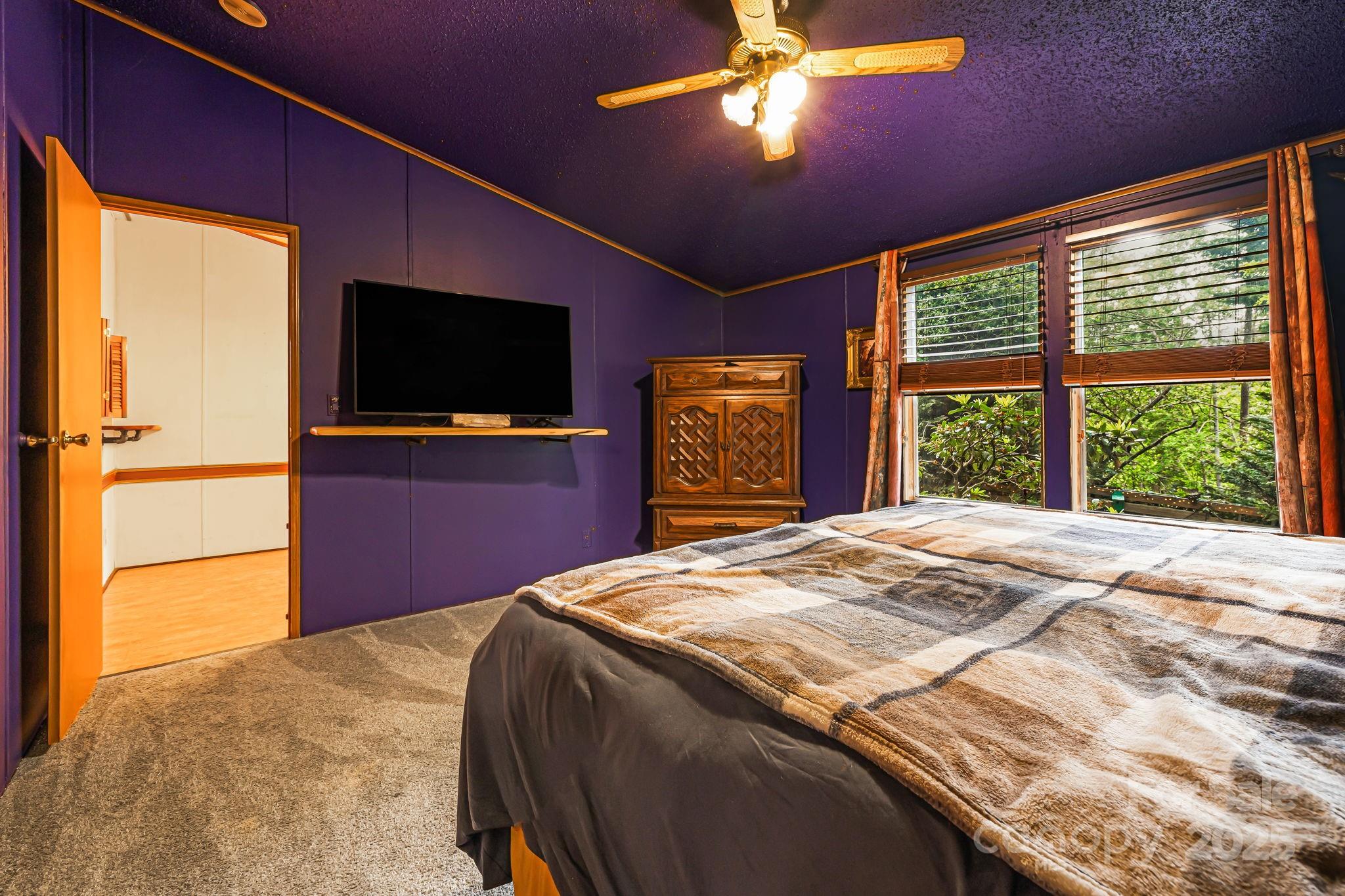 15 Robin Lane Asheville NC 28806