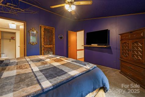 15 Robin Lane Asheville NC 28806