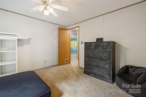 15 Robin Lane Asheville NC 28806