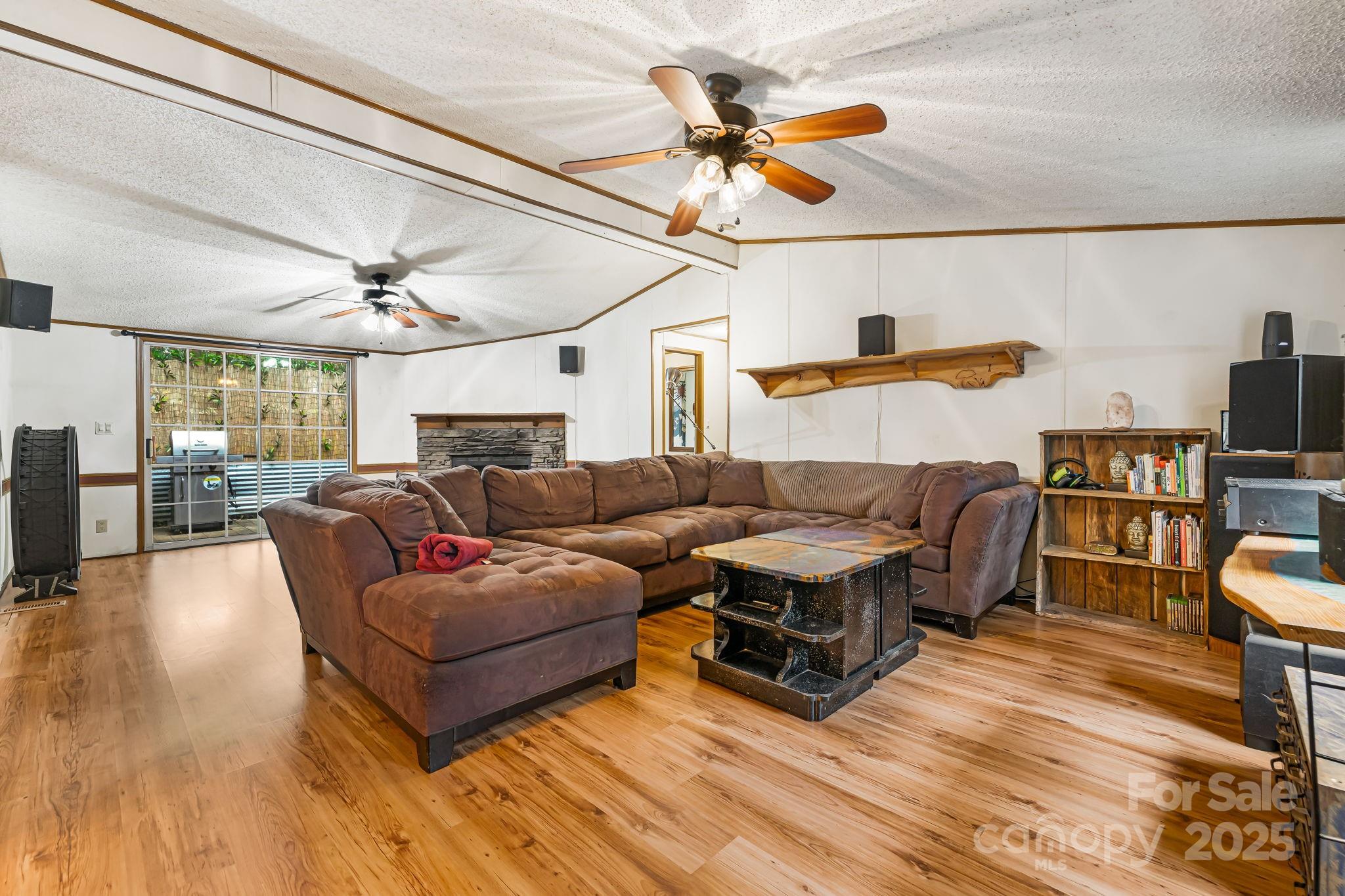 15 Robin Lane Asheville NC 28806